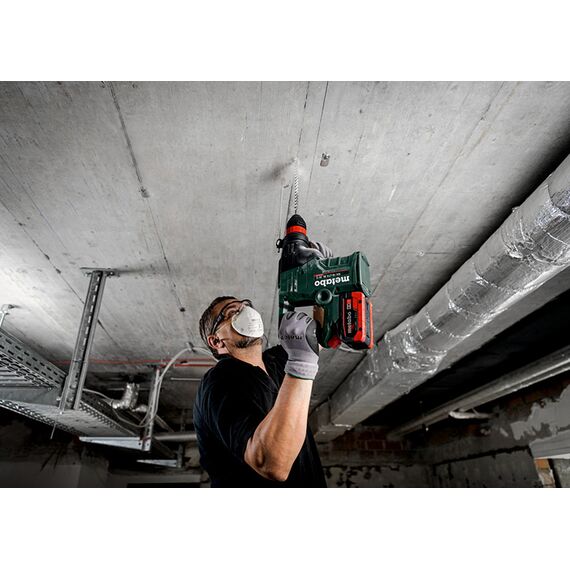 Аккумуляторный перфоратор KH18LTX BL35Q18V 2x5.5Ah LiHD; Зарядное устройство для ASC 145; metaBOX 185, изображение 3