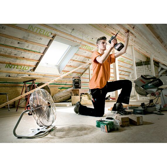 Аккумуляторный вентилятор AV18 18V; Картонная коробка, изображение 2