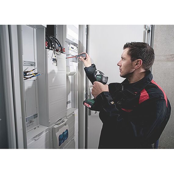 Акумуляторний ліхтар ULA 14.4-18 LED Картонна коробка, зображення 2