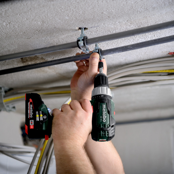 Акумуляторний ударний дриль SB 18 L Set 18V 2x2Ah LiPOWER; Зарядний пристрій SC 36; Пластиковий кофр, зображення 7